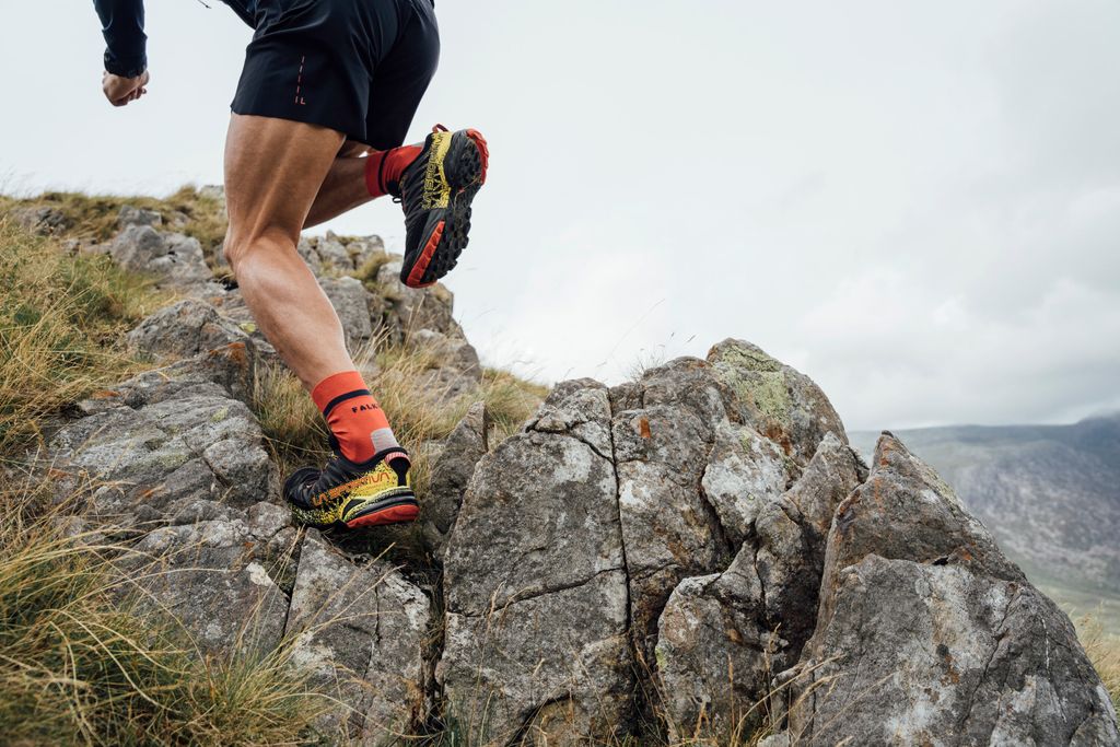 RU4 Endurance Men Running Socks