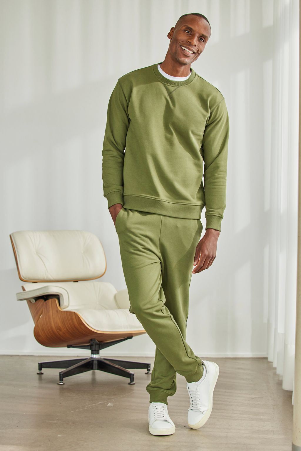 Men Sweatshirt Round-neck