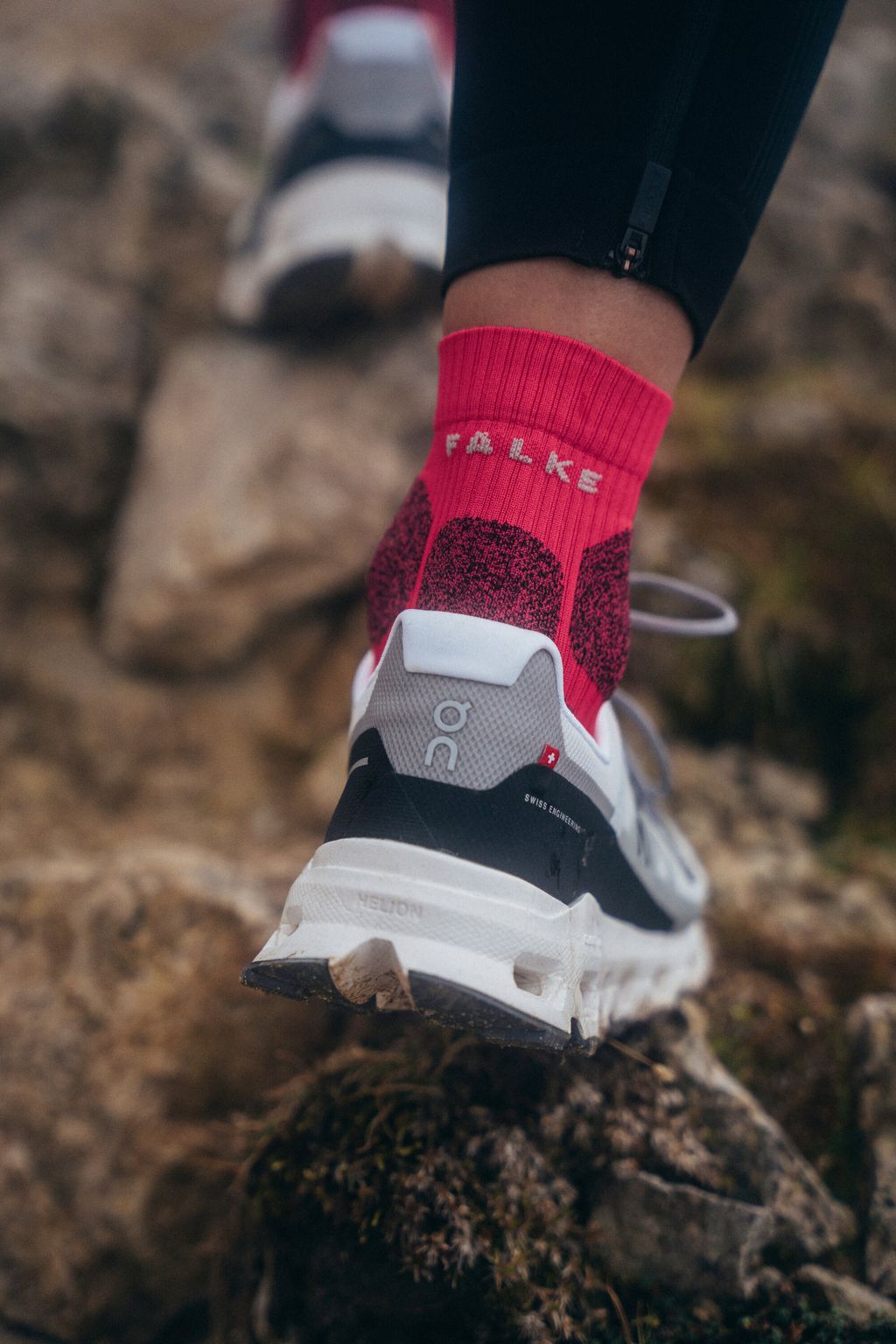 RU Trail Grip Women Running Socks